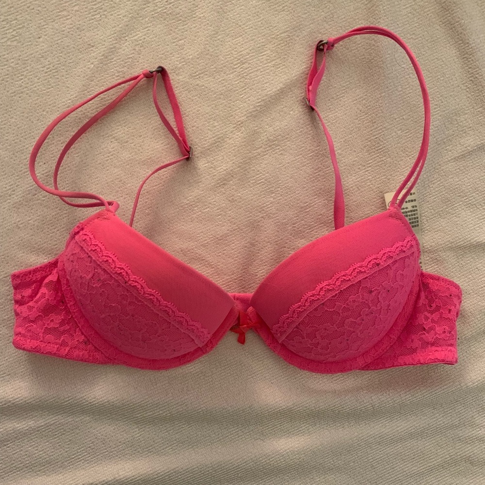 Gilly Hicks Pink Push-up Bra
